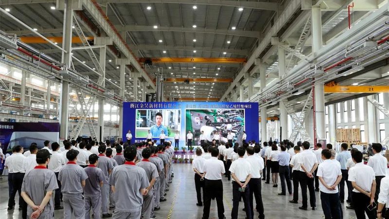 化工原料代理与经销：两者的本质区别与选择要点